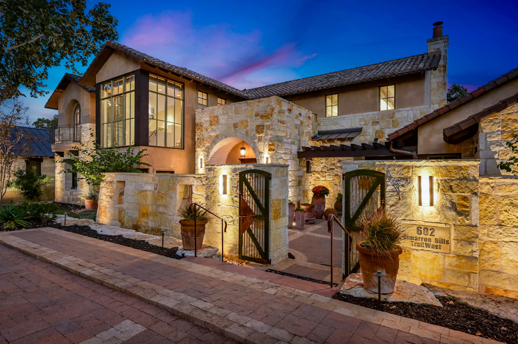 602 W Cimarron Hills Trail, TX 78628, Presented by Lana